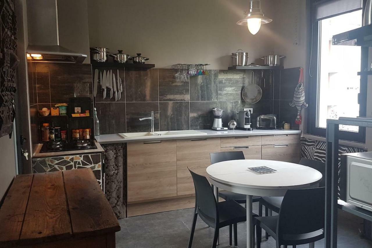 Grand appartement sympa 7 personnes au cœur de la vallée parking privé terrasse plein sud Argelès-Gazost Extérieur photo